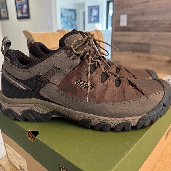 Keen Other - Supportive Outdoor Waterproof Durable trail Hiking Keen Targhee III Shoes M 15
